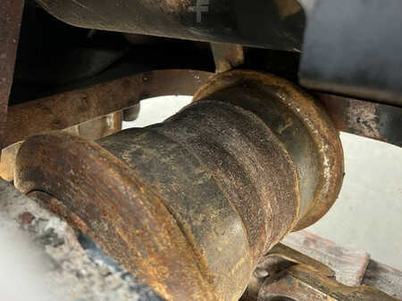 Korečková rýpadla 2020 Caterpillar 352F (28)