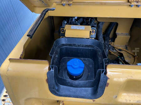 Korečková rýpadla 2020 Caterpillar 352F (36)