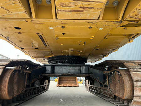 Korečková rýpadla 2020 Caterpillar 352F (5)