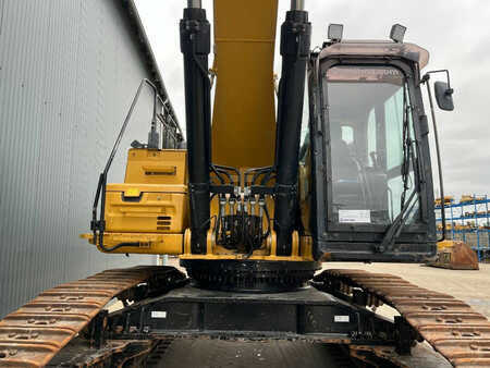 Korečková rýpadla 2020 Caterpillar 352F (9)