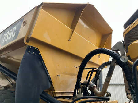 Articulated Dump Trucks 2017 Caterpillar 735C (14)