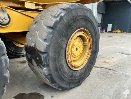 Articulated Dump Trucks 2017 Caterpillar 735C (20)