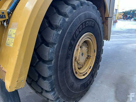 Articulated Dump Trucks 2017 Caterpillar 735C (23)