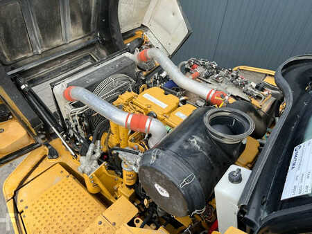 Articulated Dump Trucks 2017 Caterpillar 735C (24)