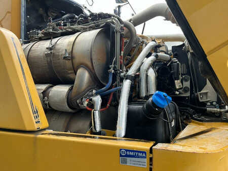 Articulated Dump Trucks 2017 Caterpillar 735C (28)