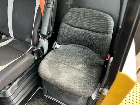 Articulated Dump Trucks 2017 Caterpillar 735C (32)