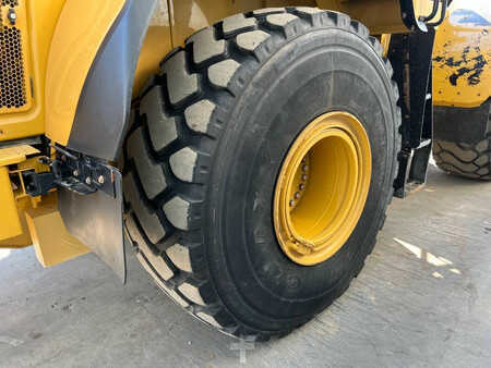 Ładowarki kołowe 2018 Caterpillar 972M (20)