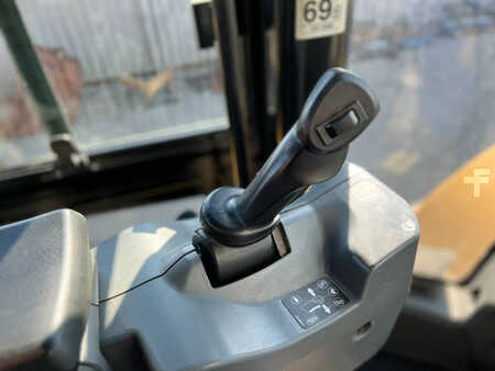 Ładowarki kołowe 2018 Caterpillar 972M (35)