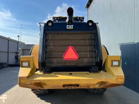 Ładowarki kołowe 2018 Caterpillar 972M (4)