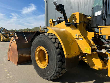 Ładowarki kołowe 2018 Caterpillar 972M (7)