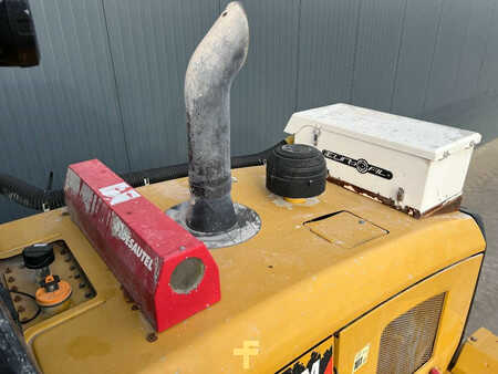 Ładowarki kołowe 2019 Caterpillar 930M (11)