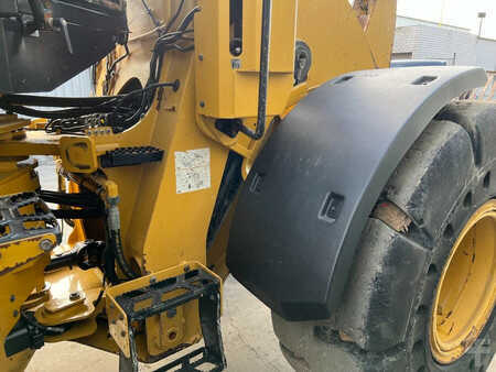 Ładowarki kołowe 2019 Caterpillar 930M (23)