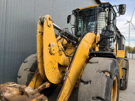 Ładowarki kołowe 2019 Caterpillar 930M (27)