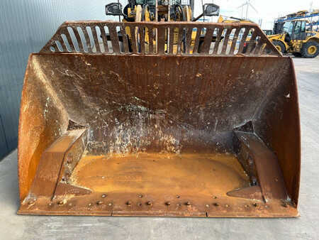 Ładowarki kołowe 2019 Caterpillar 930M (29)