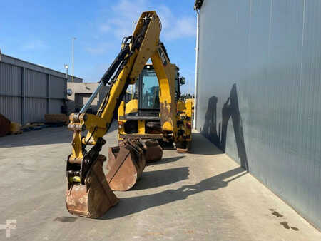 Rigid Backhoe Loader 2017 Caterpillar 432F2 (16)