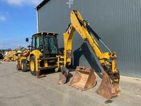 Rigid Backhoe Loader 2017 Caterpillar 432F2 (6)