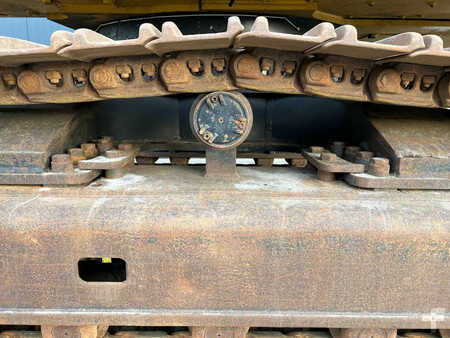 Escavadora de rastos 2015 Caterpillar 352FL ME (19)