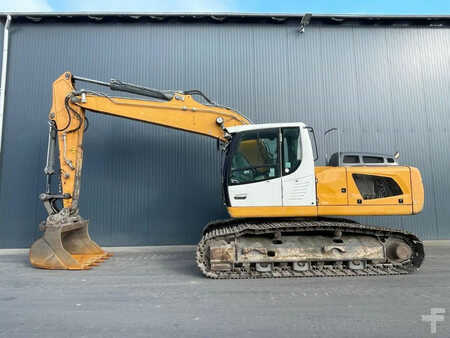 Koparki gąsienicowe 2014 Liebherr R922 SLC (2)
