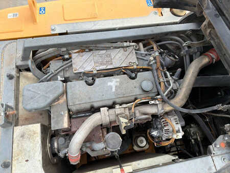 Pelles sur chenilles 2014 Liebherr R922 SLC (30)