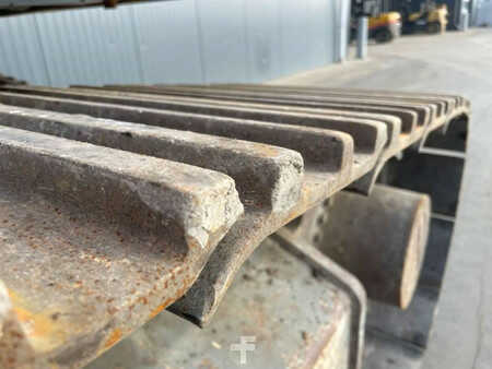 Koparki gąsienicowe 2014 Liebherr R922 SLC (5)