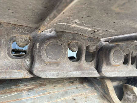 Koparki gąsienicowe 2014 Liebherr R922 SLC (7)