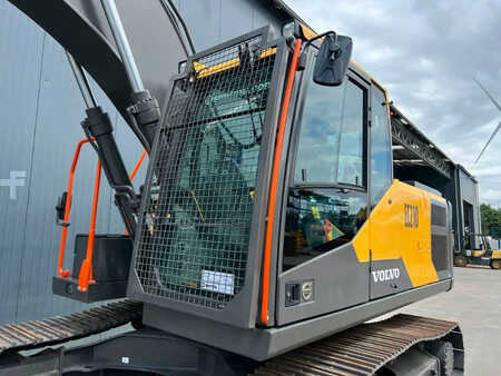 Escavadora de rastos 2025 Volvo EC210 (11)