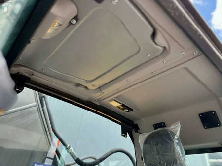 Escavadora de rastos 2025 Volvo EC210 (16)