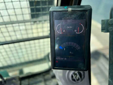 Escavadora de rastos 2025 Volvo EC210 (22)