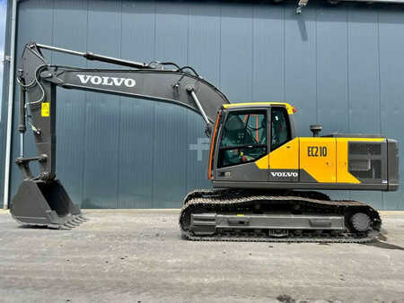 Escavadora de rastos 2025 Volvo EC210 (5)