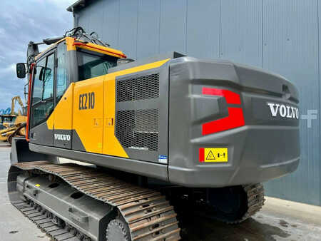 Escavadora de rastos 2025 Volvo EC210 (9)
