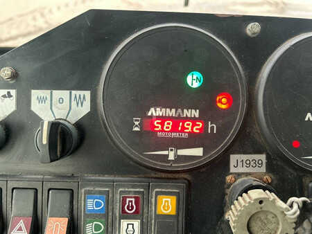 Compacteur tandem 2011 Ammann AV130X (7)