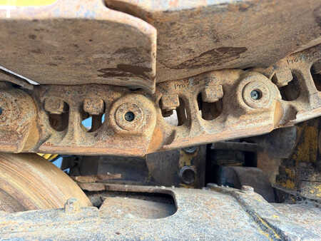 Chargeuse sur chenilles 2010 Caterpillar 973D (20)