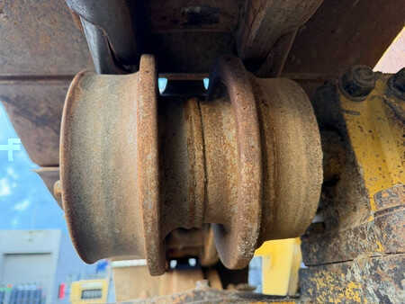 Chargeuse sur chenilles 2010 Caterpillar 973D (22)