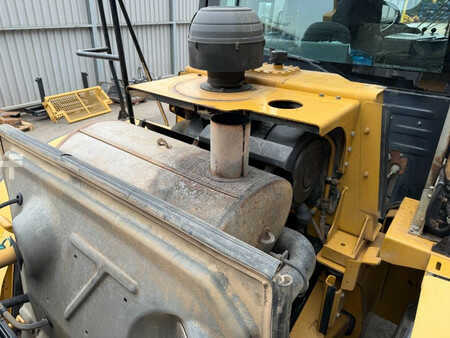 Chargeuse sur pneus 2010 Caterpillar 962H (25)