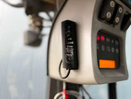 Chargeuse sur pneus 2010 Caterpillar 962H (36)