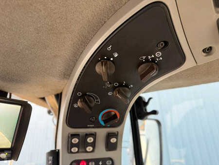 Chargeuse sur pneus 2010 Caterpillar 962H (38)