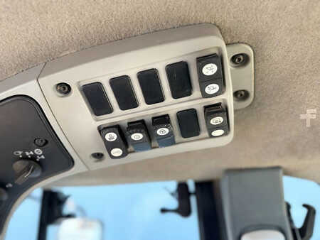 Chargeuse sur pneus 2010 Caterpillar 962H (39)