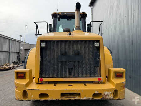 Chargeuse sur pneus 2010 Caterpillar 962H (4)