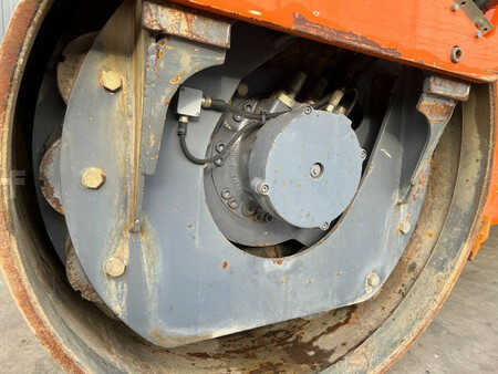 Compacteur mixte 2008 Hamm HD75 K (13)