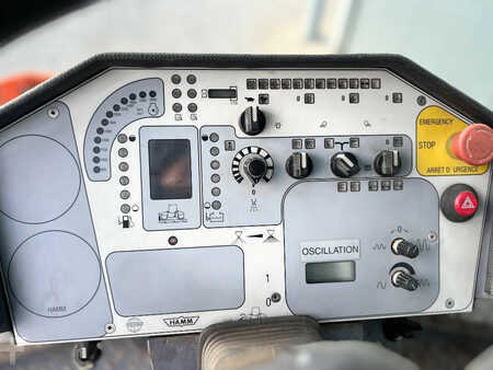 Compacteur mixte 2008 Hamm HD75 K (40)