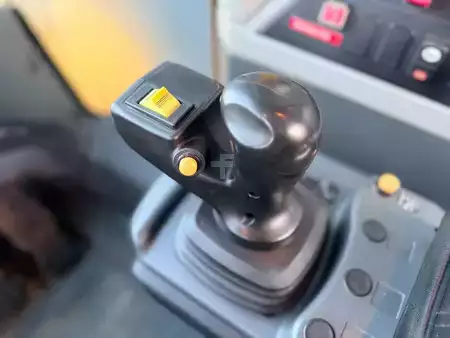 Pyöräkuormaajat 2015 Caterpillar 962M (13)