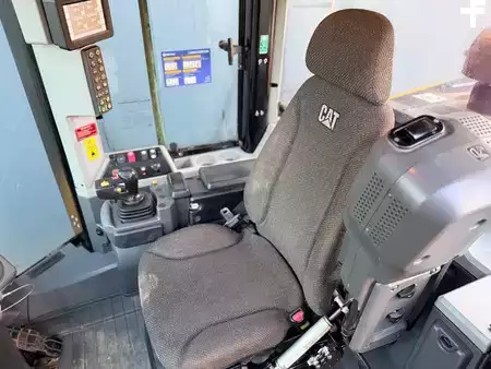 Pyöräkuormaajat 2015 Caterpillar 962M (16)