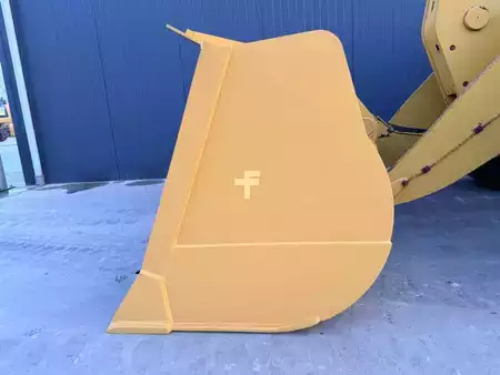 Pyöräkuormaajat 2015 Caterpillar 962M (34)