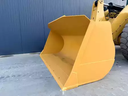 Pyöräkuormaajat 2015 Caterpillar 962M (35)