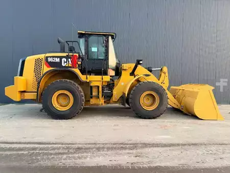 Pyöräkuormaajat 2015 Caterpillar 962M (5)