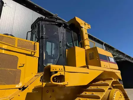 Buldożery 1996 Caterpillar D9R (18)