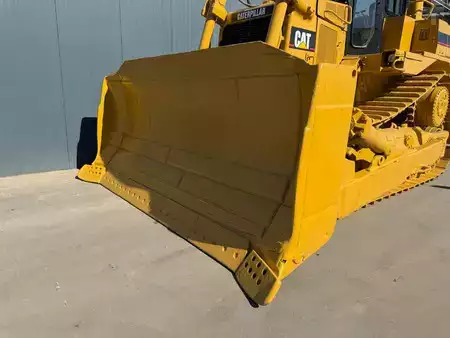 Buldożery 1996 Caterpillar D9R (24)