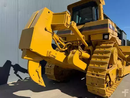 Buldożery 1996 Caterpillar D9R (27)
