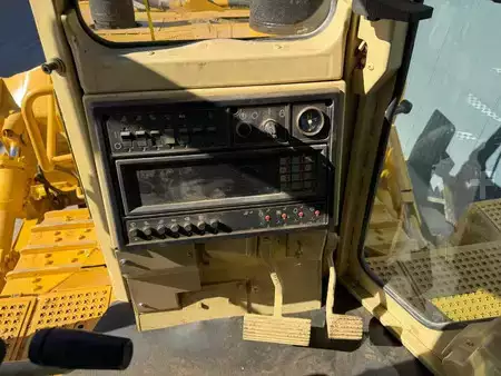 Buldożery 1996 Caterpillar D9R (33)