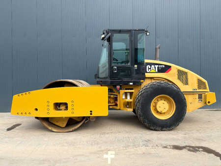 Komprimator 2011 Caterpillar CS76 XT (2)